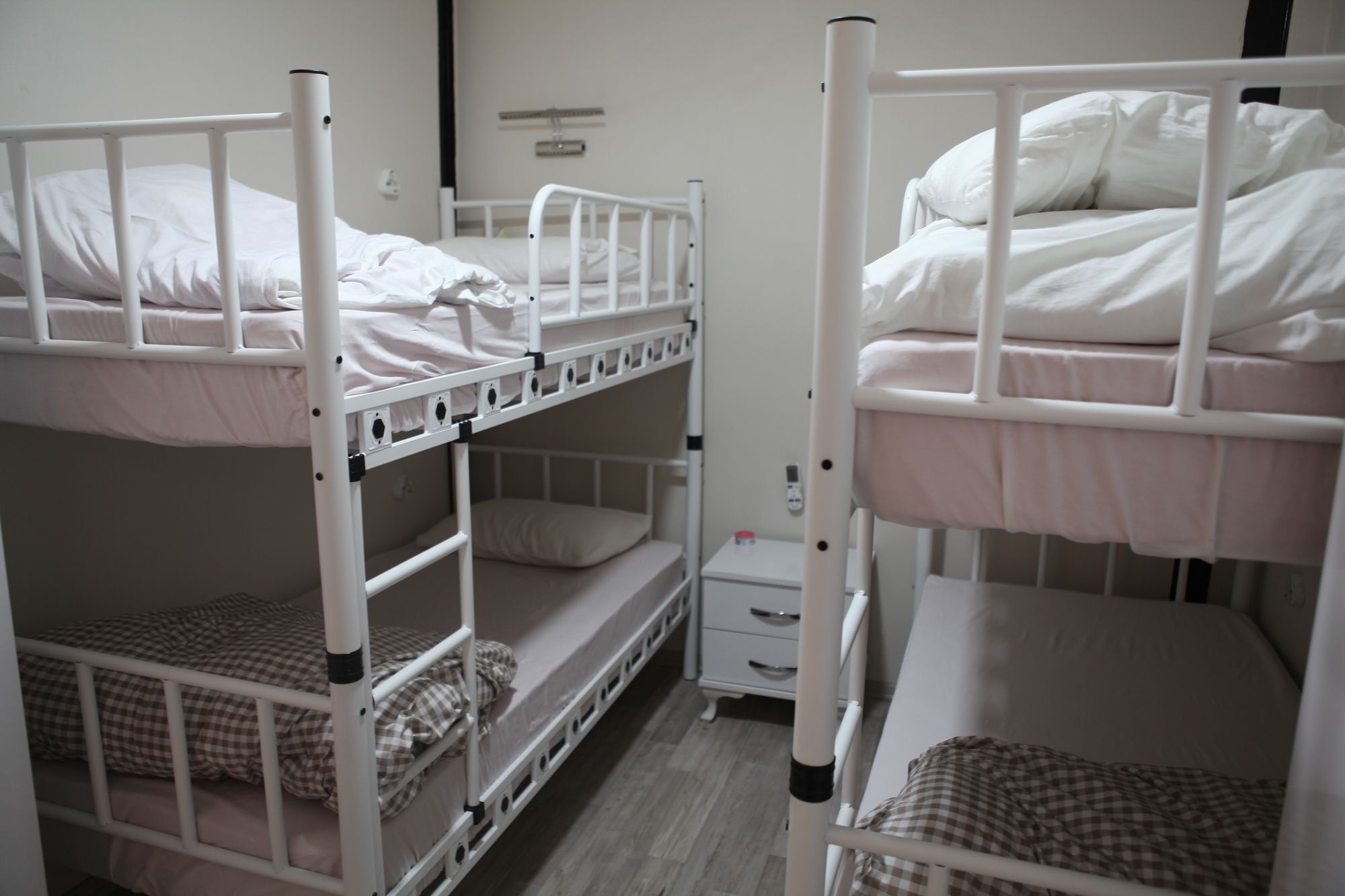 Rooster Hostel Izmir Exterior photo