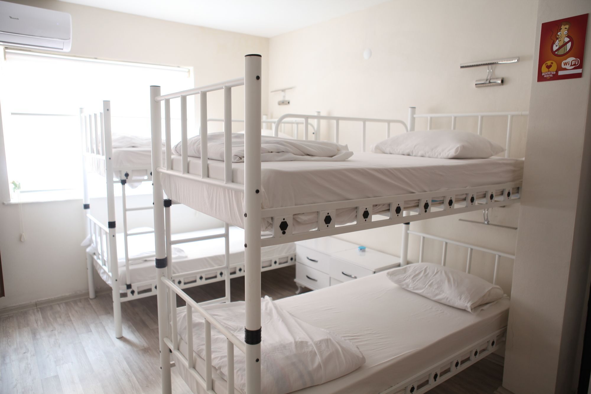 Rooster Hostel Izmir Exterior photo